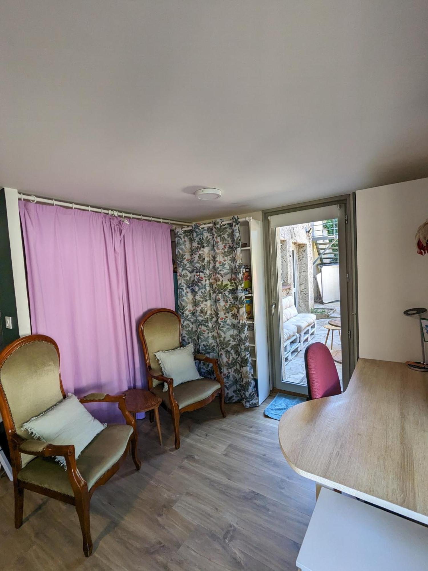 La Cigale Et La Fourmi Leilighet Nîmes Eksteriør bilde